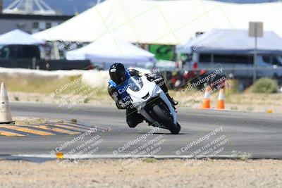 media/Apr-13-2024-SoCal Trackdays (Sat) [[f1617382bd]]/7-Turn 2 (1125am)/